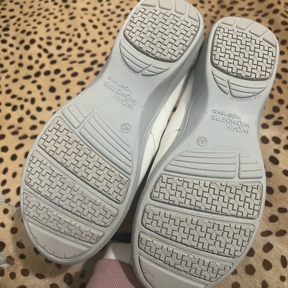 Brand new work wonders by dansko white - Picture 2 of 3